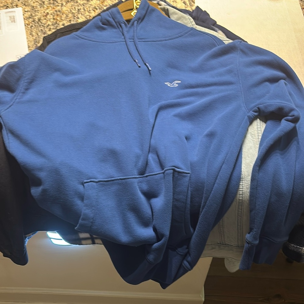 Hollister hoodie